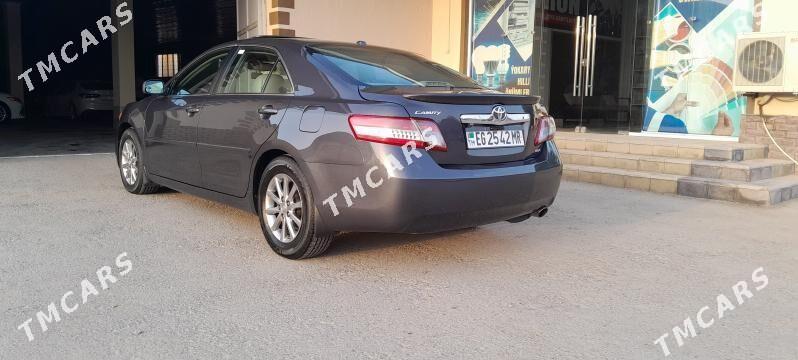 Toyota Camry 2010 - 170 000 TMT - Мары - img 4