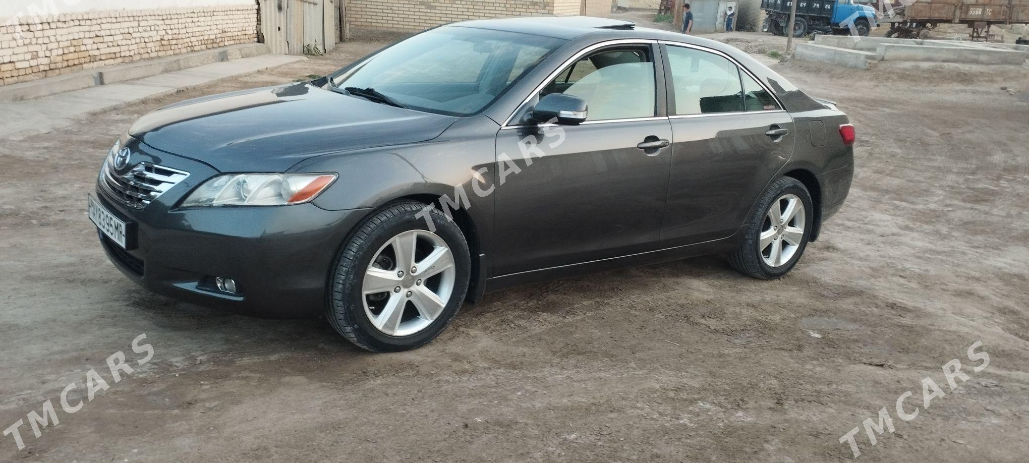Toyota Camry 2008 - 138 000 TMT - Мары - img 2