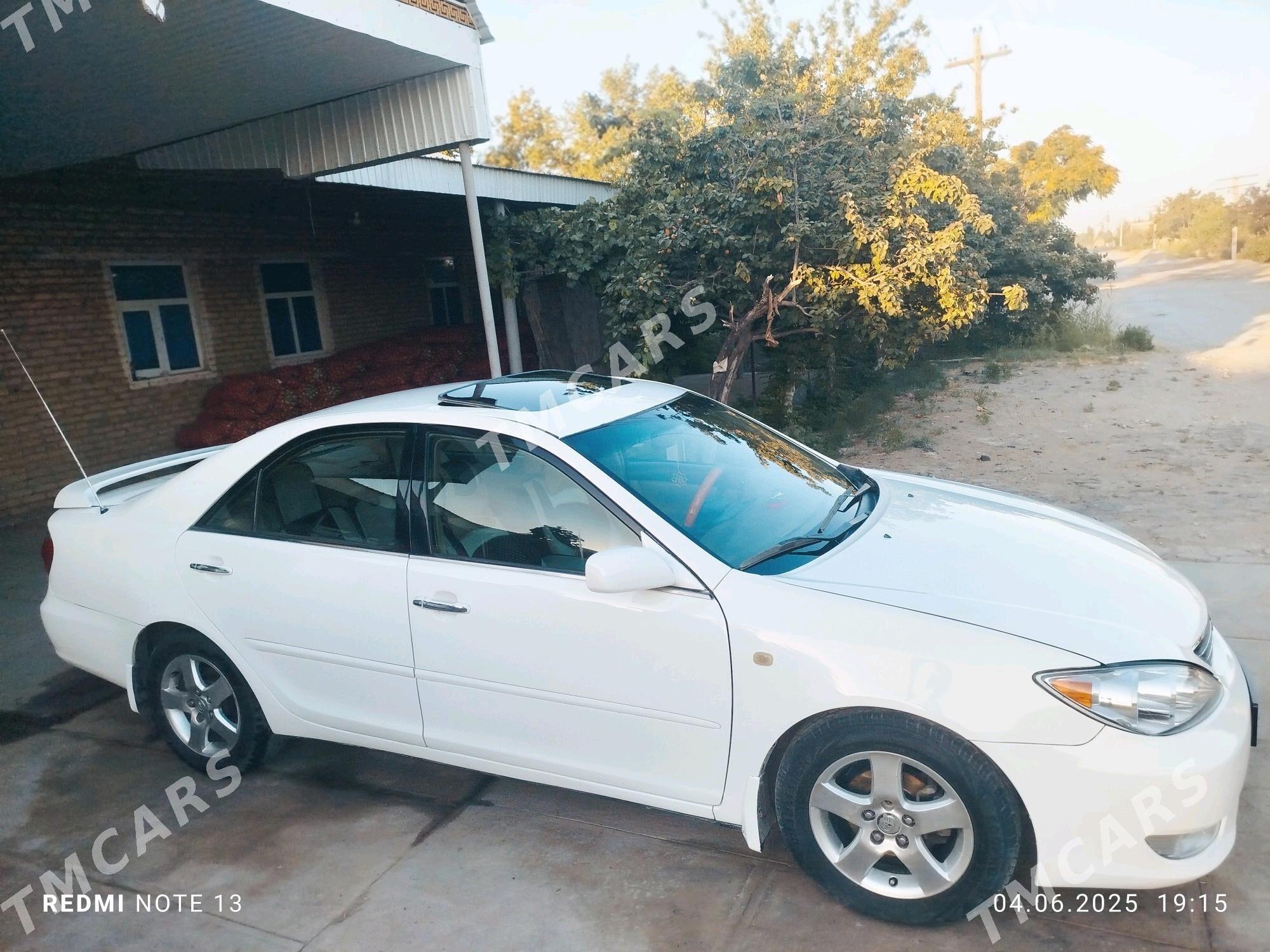 Toyota Camry 2005 - 160 000 TMT - Саят - img 4