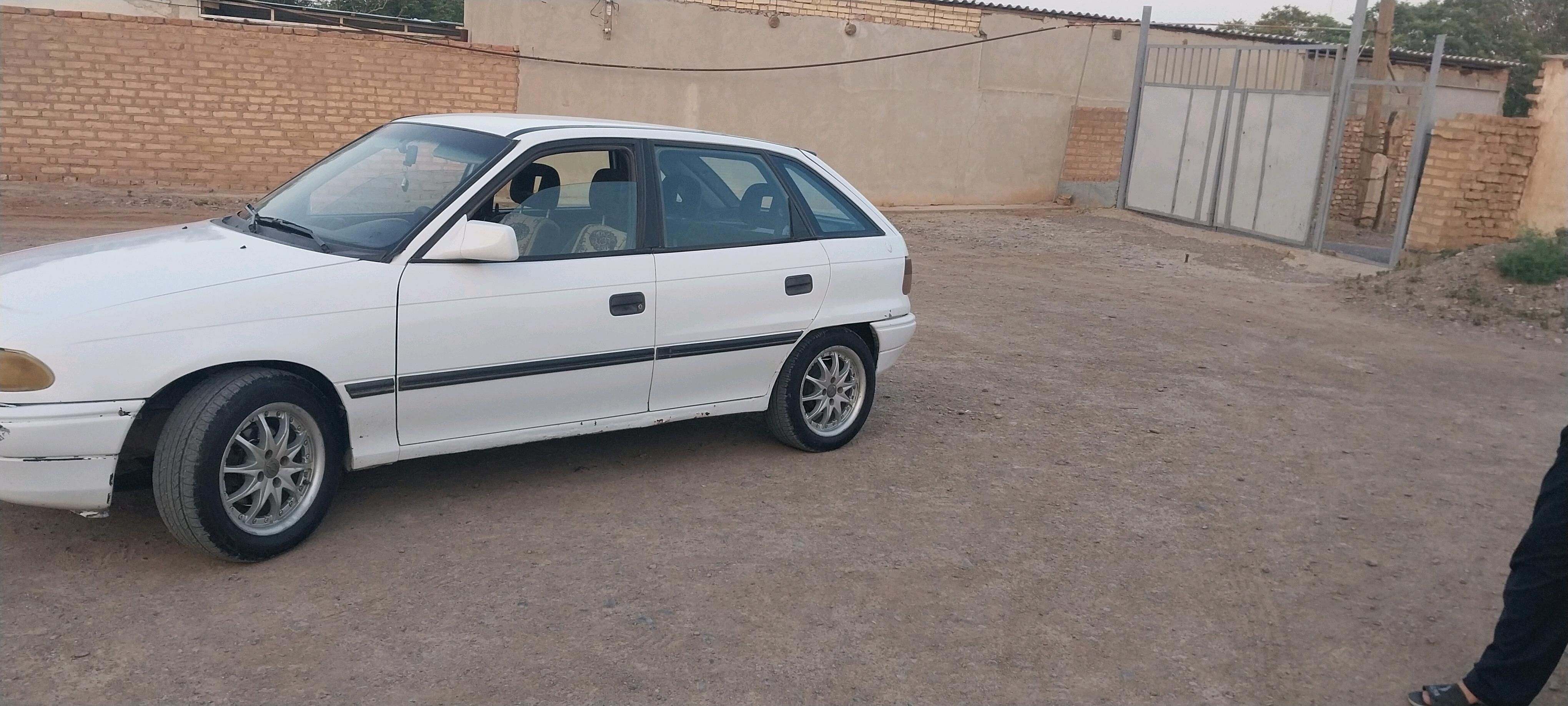 Opel Astra 1992 - 24 000 TMT - Sarahs - img 5