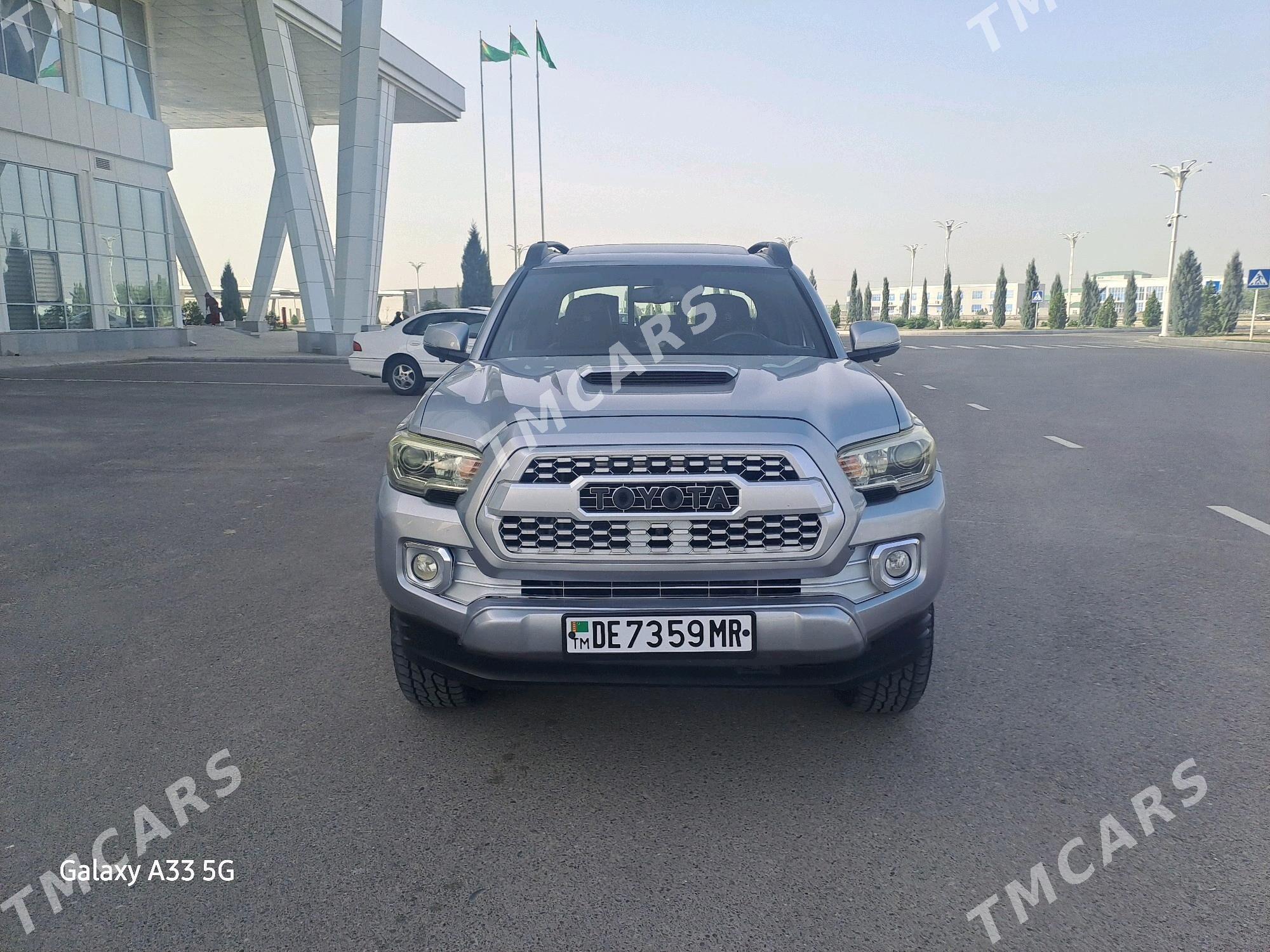 Toyota Tacoma 2018 - 320 000 TMT - Mary - img 8