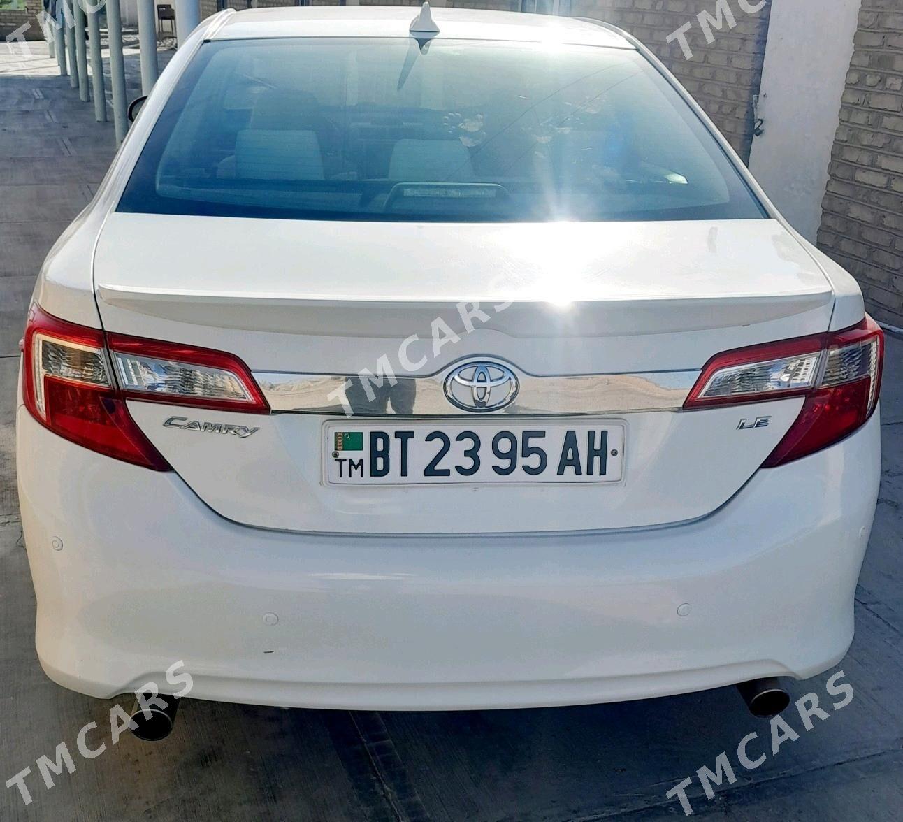 Toyota Camry 2012 - 200 000 TMT - Sarahs - img 4