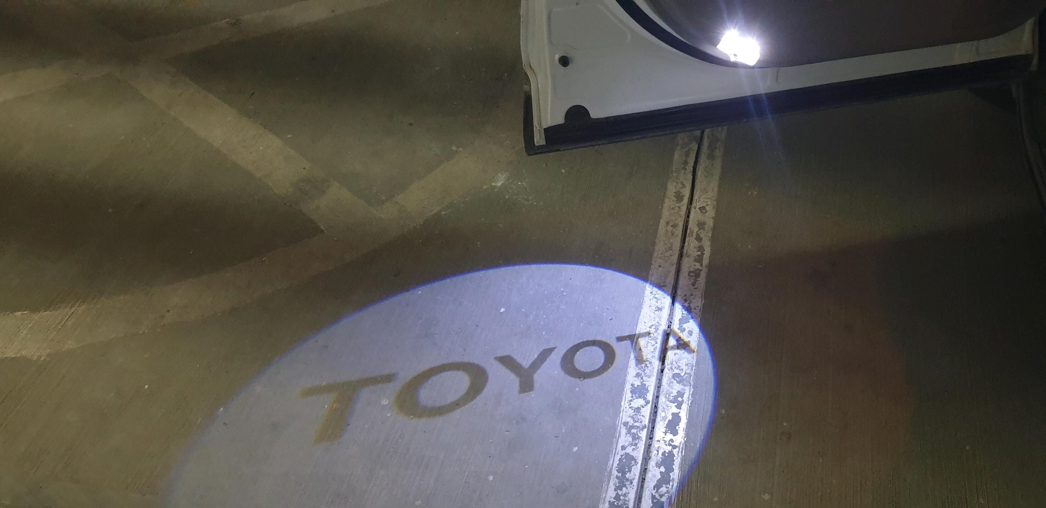 "TOYOTA" ýazgyly gapy çyra 120 TMT - Aşgabat - img 4