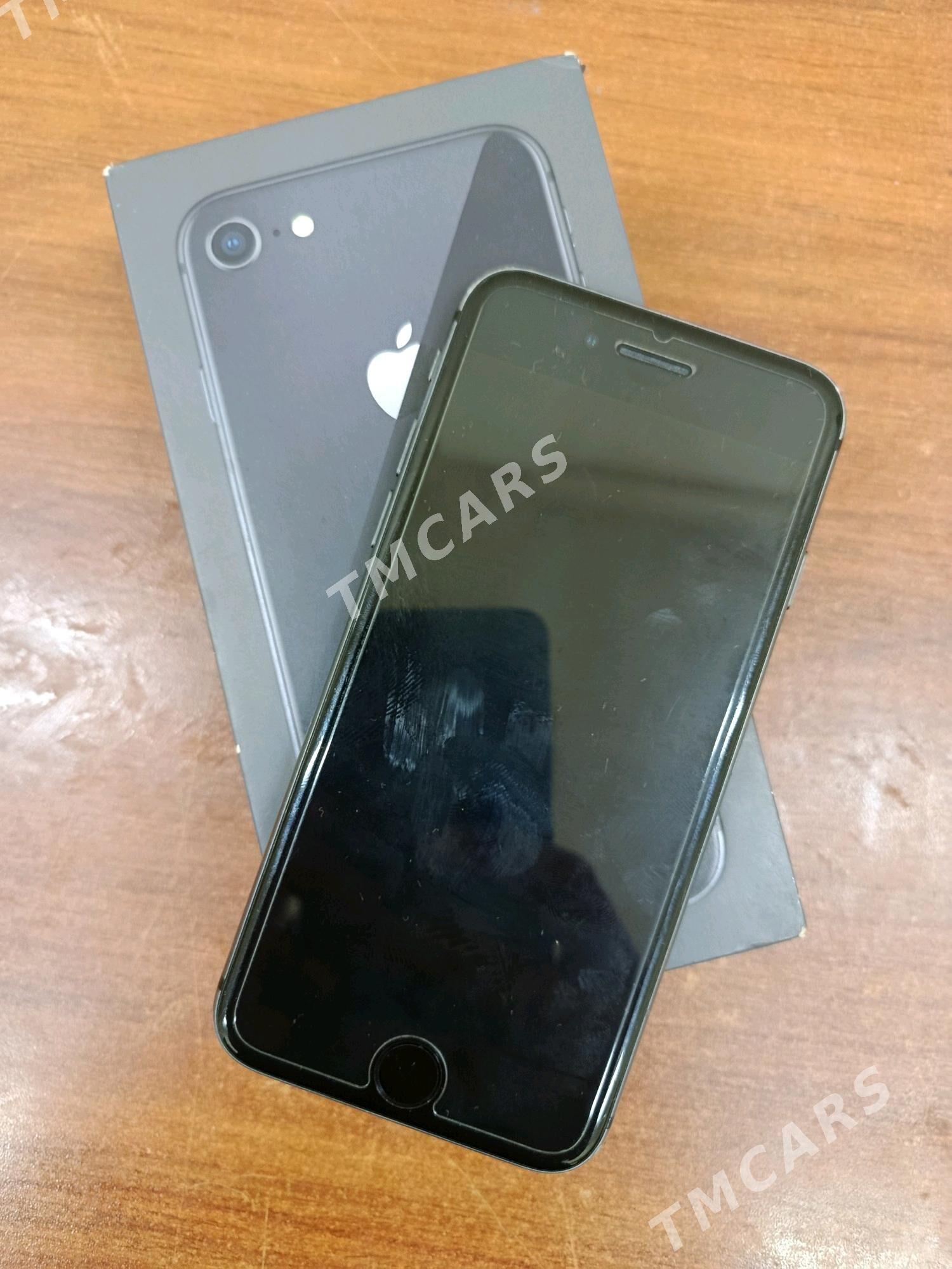 Iphone 8 - Mary - img 2