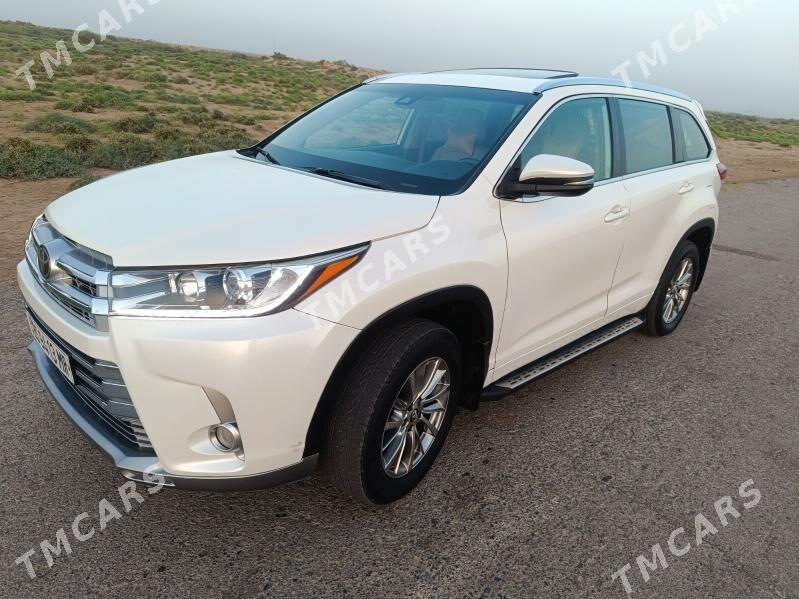 Toyota Highlander 2018 - 425 000 TMT - Мары - img 5