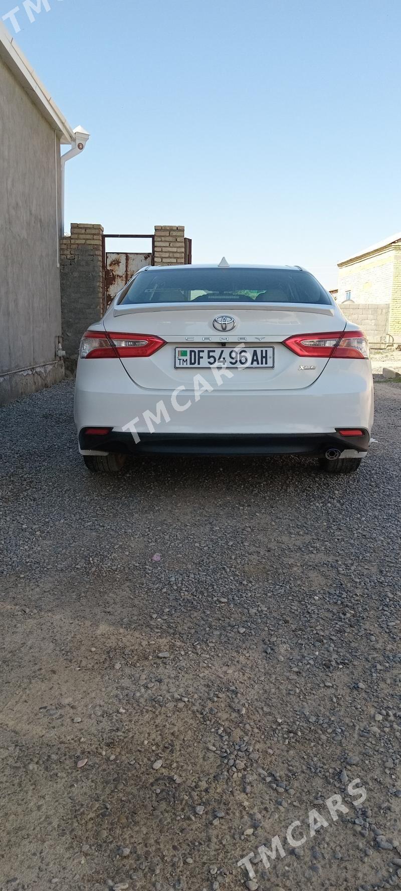 Toyota Camry 2019 - 260 000 TMT - Кака - img 2