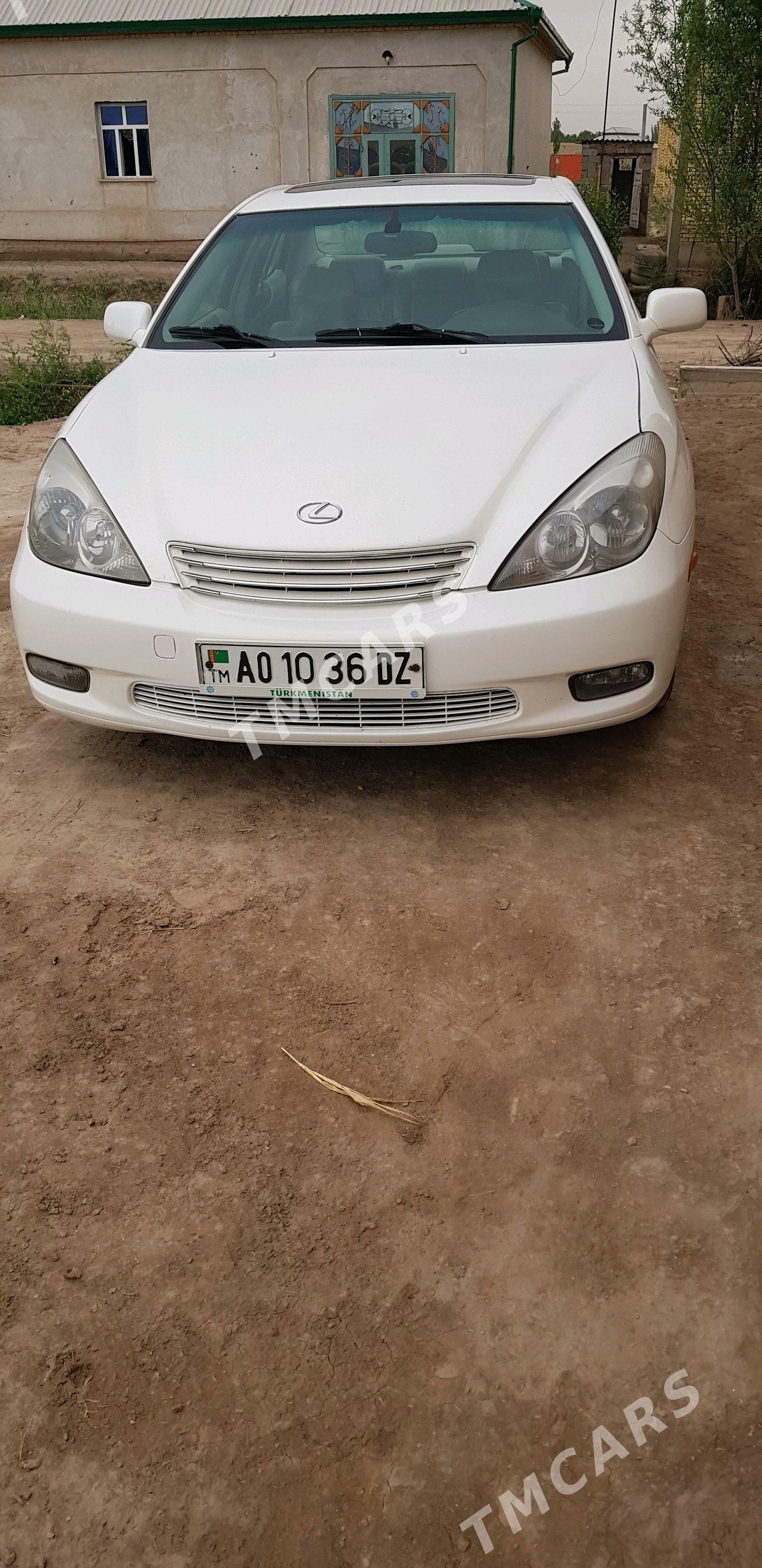 Lexus ES 300 2002 - 150 000 TMT - Gurbansoltan Eje - img 5