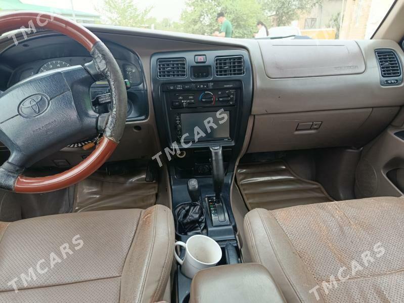 Toyota 4Runner 2000 - 110 000 TMT - Кёнеургенч - img 3