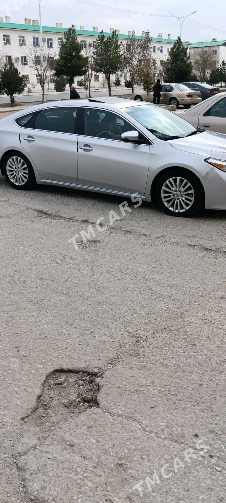 Toyota Avalon 2013 - 290 000 TMT - Балканабат - img 2