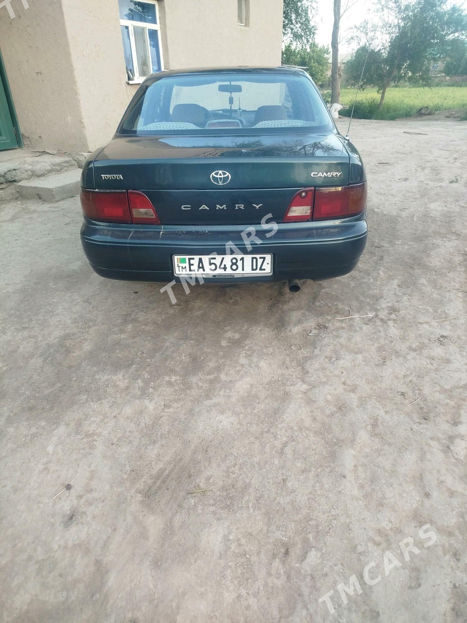 Toyota Camry 1996 - 80 000 TMT - Кёнеургенч - img 4