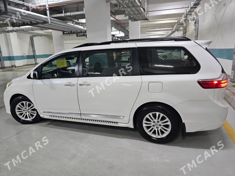 Toyota Sienna 2018 - 370 000 TMT - 30 мкр - img 2