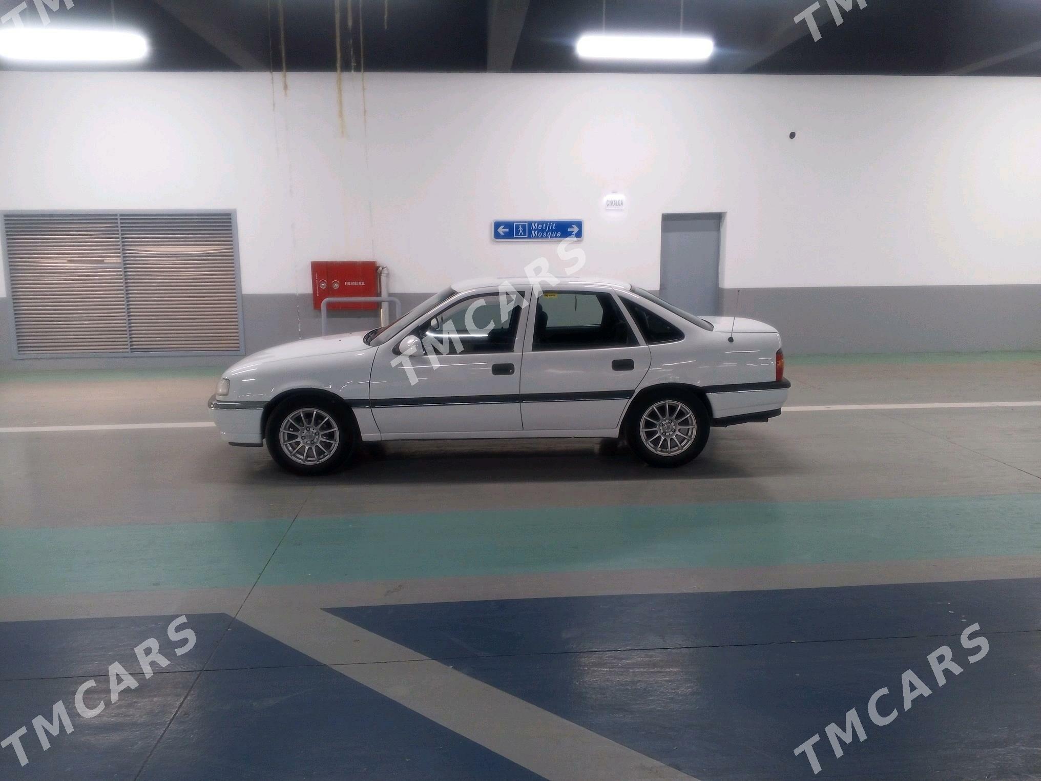 Opel Vectra 1990 - 45 000 TMT - Aşgabat - img 5