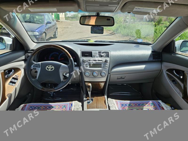 Toyota Camry 2011 - 199 000 TMT - Кёнеургенч - img 8