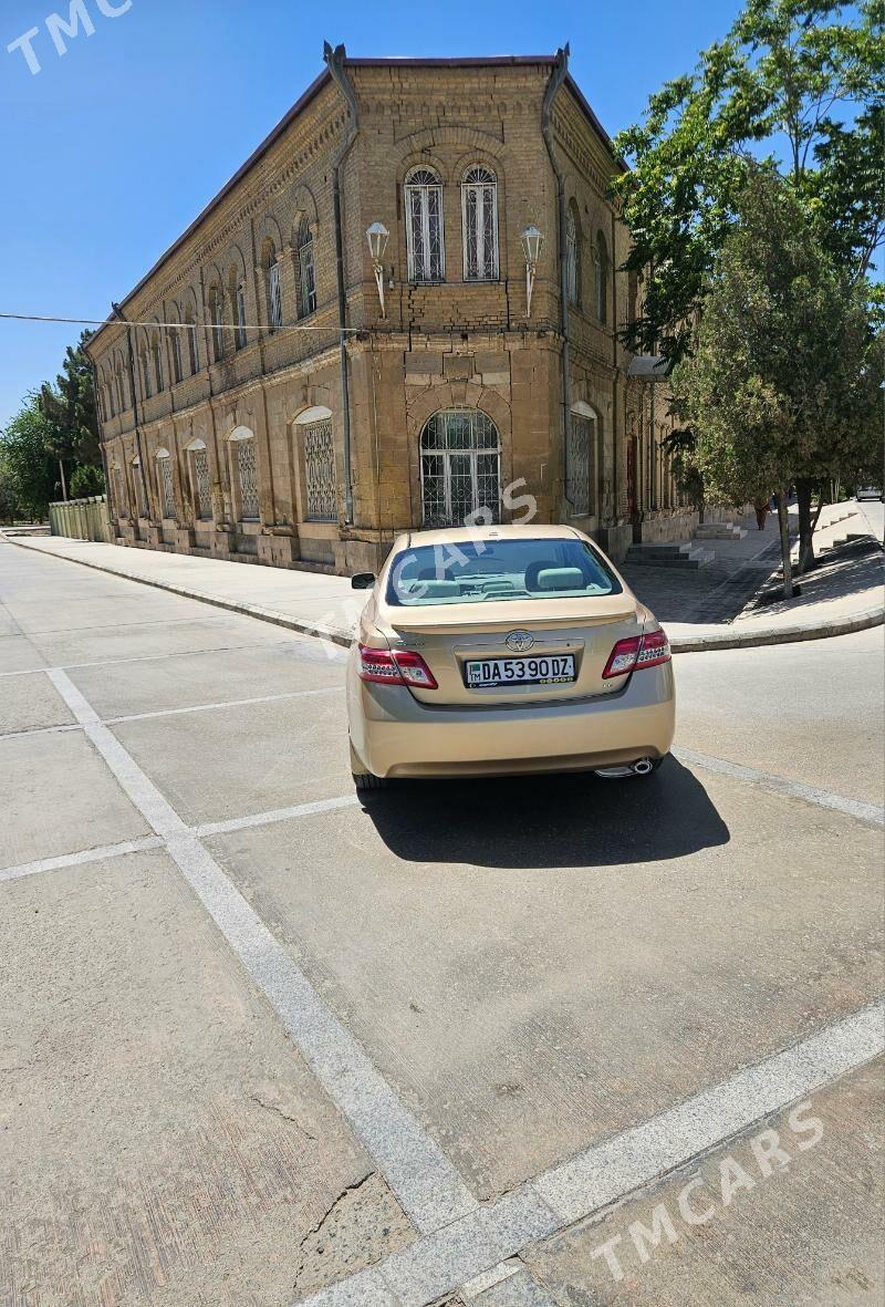 Toyota Camry 2011 - 190 000 TMT - Кёнеургенч - img 7