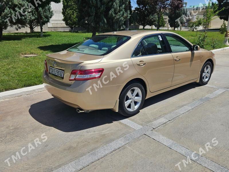Toyota Camry 2011 - 190 000 TMT - Кёнеургенч - img 3