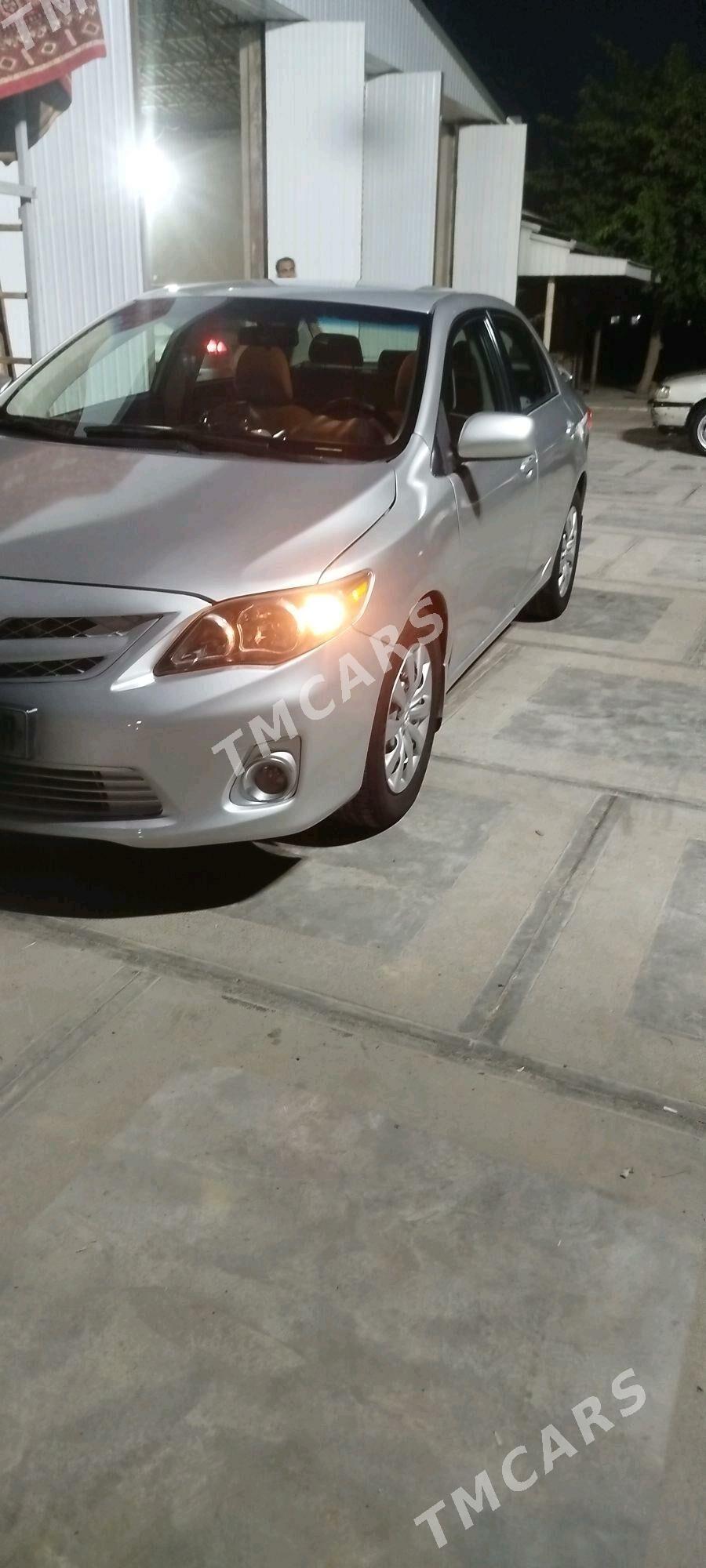 Toyota Corolla 2012 - 160 000 TMT - Байрамали - img 2