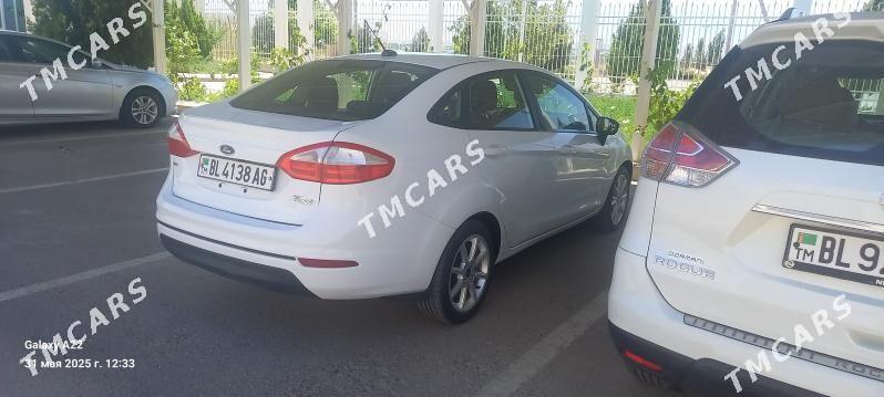 Ford Fiesta 2018 - 150 000 TMT - Aşgabat - img 2