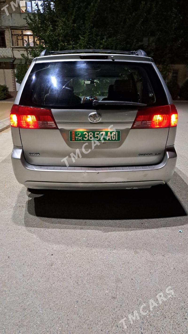 Toyota Sienna 2004 - 190 000 TMT - Aşgabat - img 3