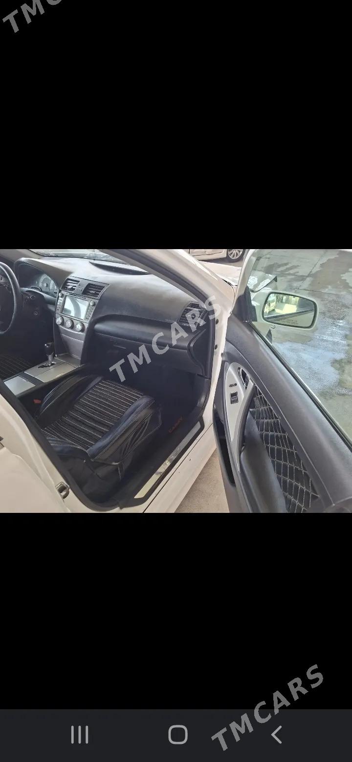 Toyota Camry 2011 - 115 000 TMT - Мары - img 6