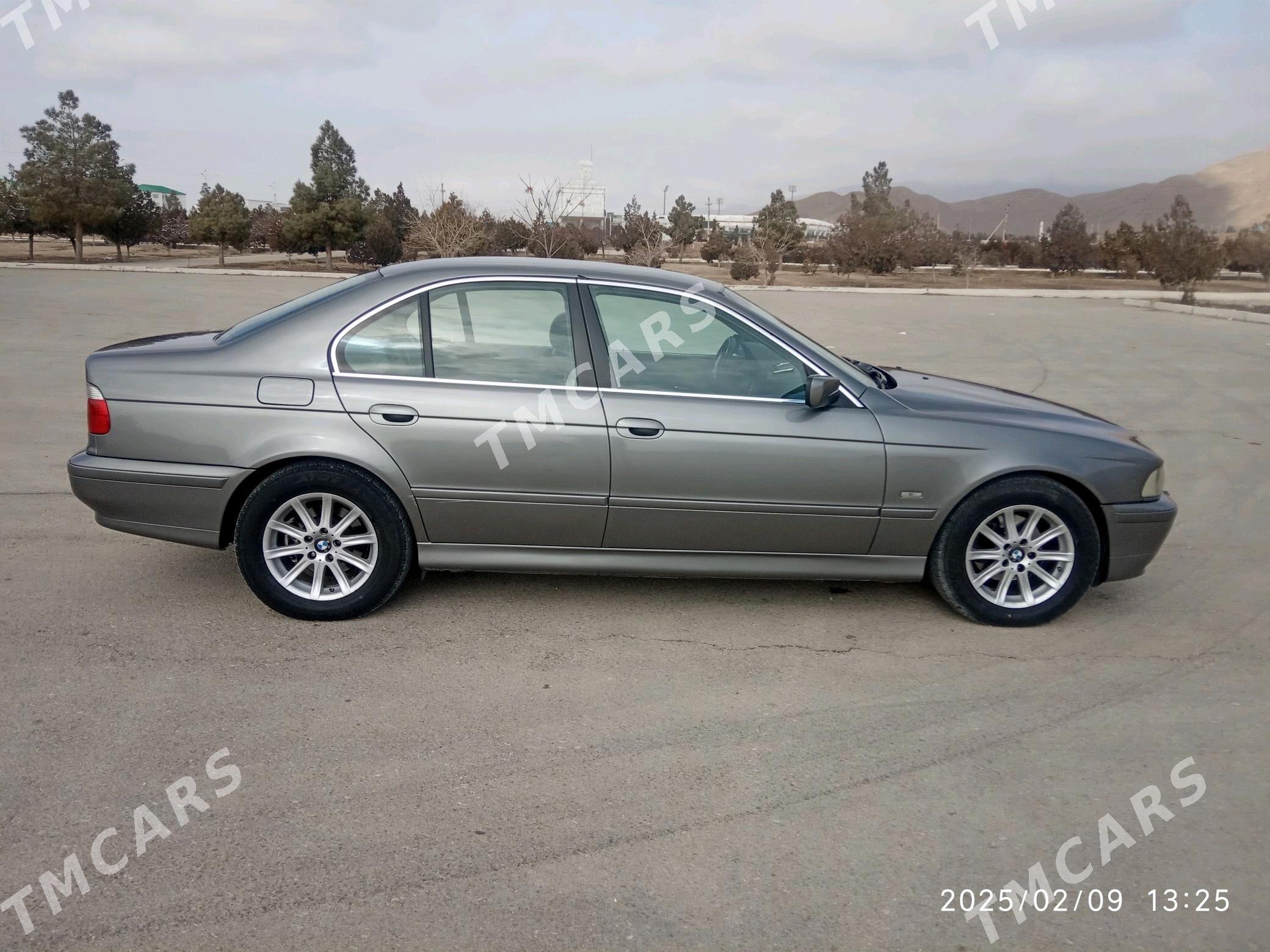 BMW E39 2003 - 120 000 TMT - Балканабат - img 5