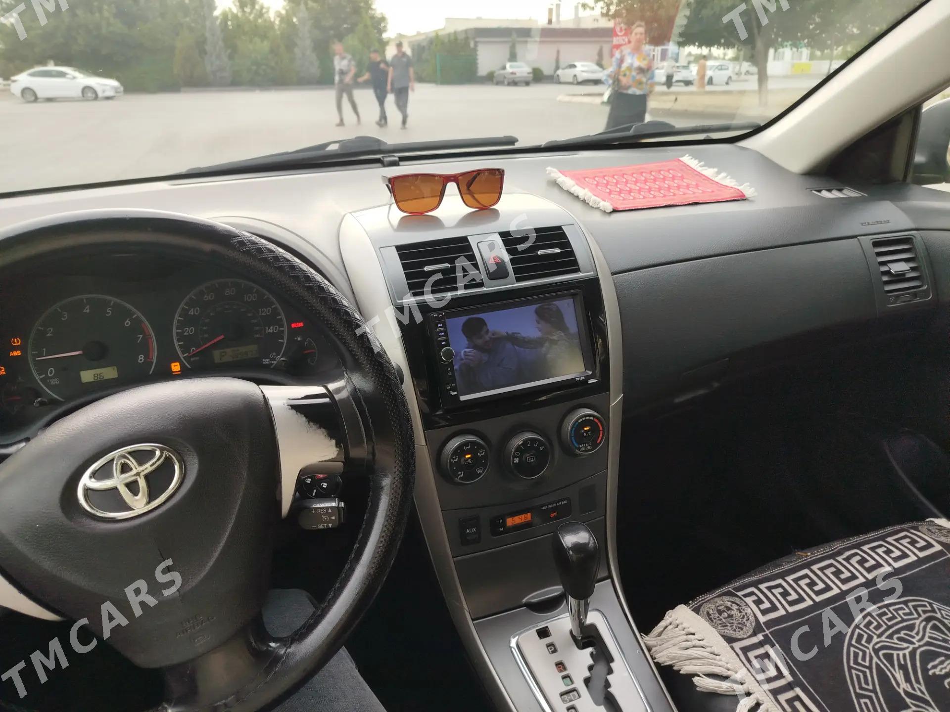Toyota Corolla 2011 - 130 000 TMT - Aşgabat - img 9
