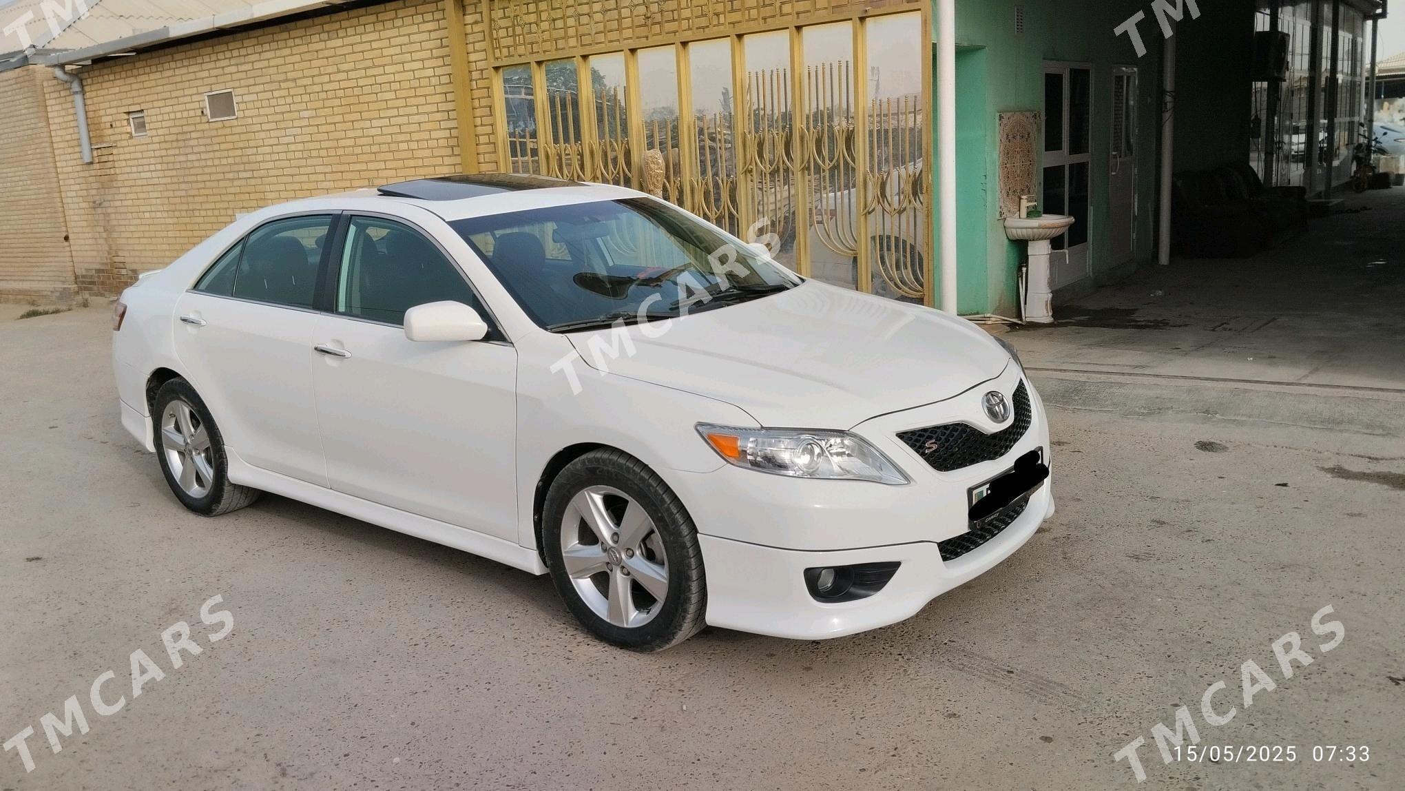 Toyota Camry 2010 - 170 000 TMT - Мары - img 7