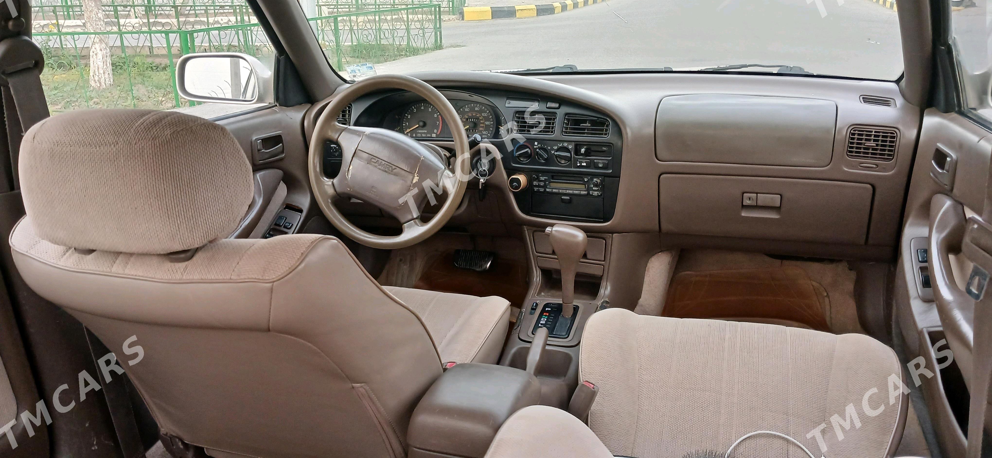 Toyota Camry 1995 - 90 000 TMT - Мары - img 4