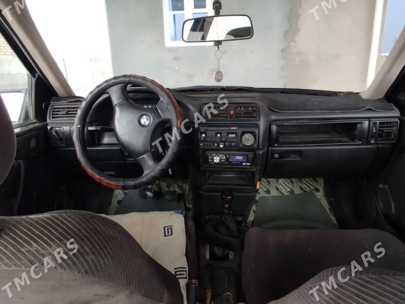 Opel Vectra 1991 - 30 000 TMT - Мары - img 9