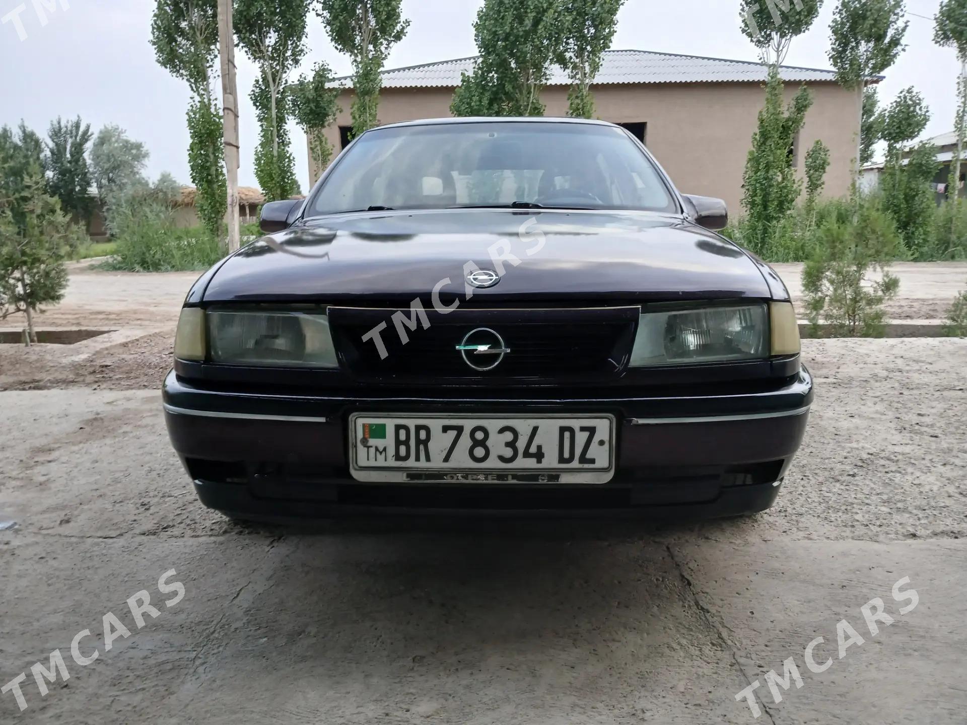 Opel Vectra 1991 - 23 000 TMT - Gubadag - img 3