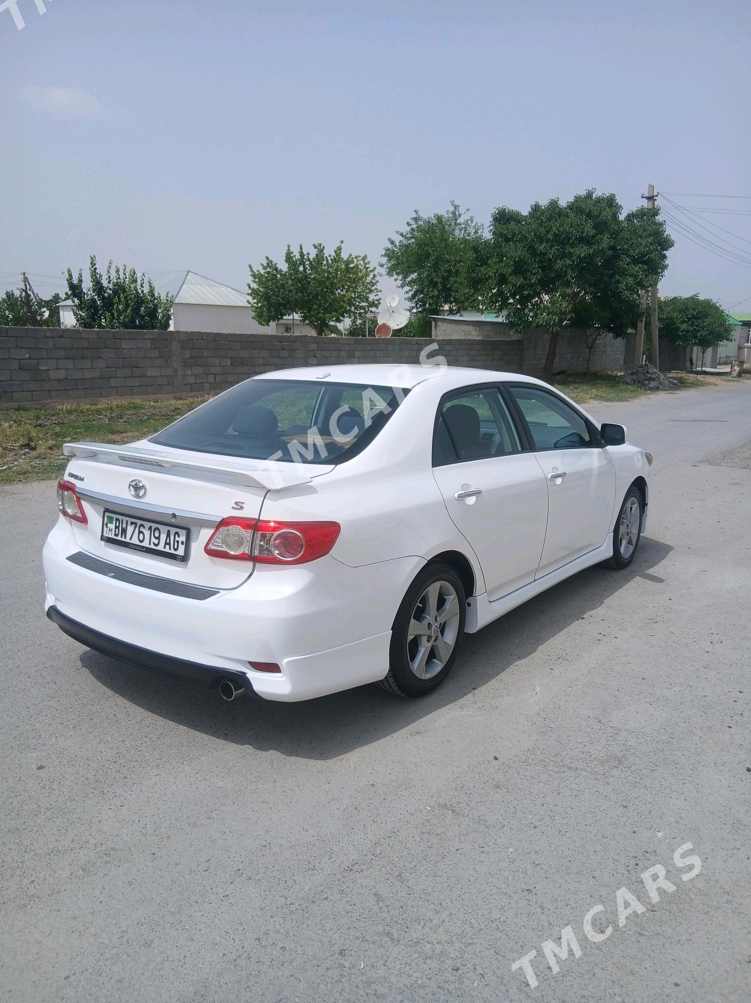 Toyota Corolla 2011 - 165 000 TMT - Aşgabat - img 2