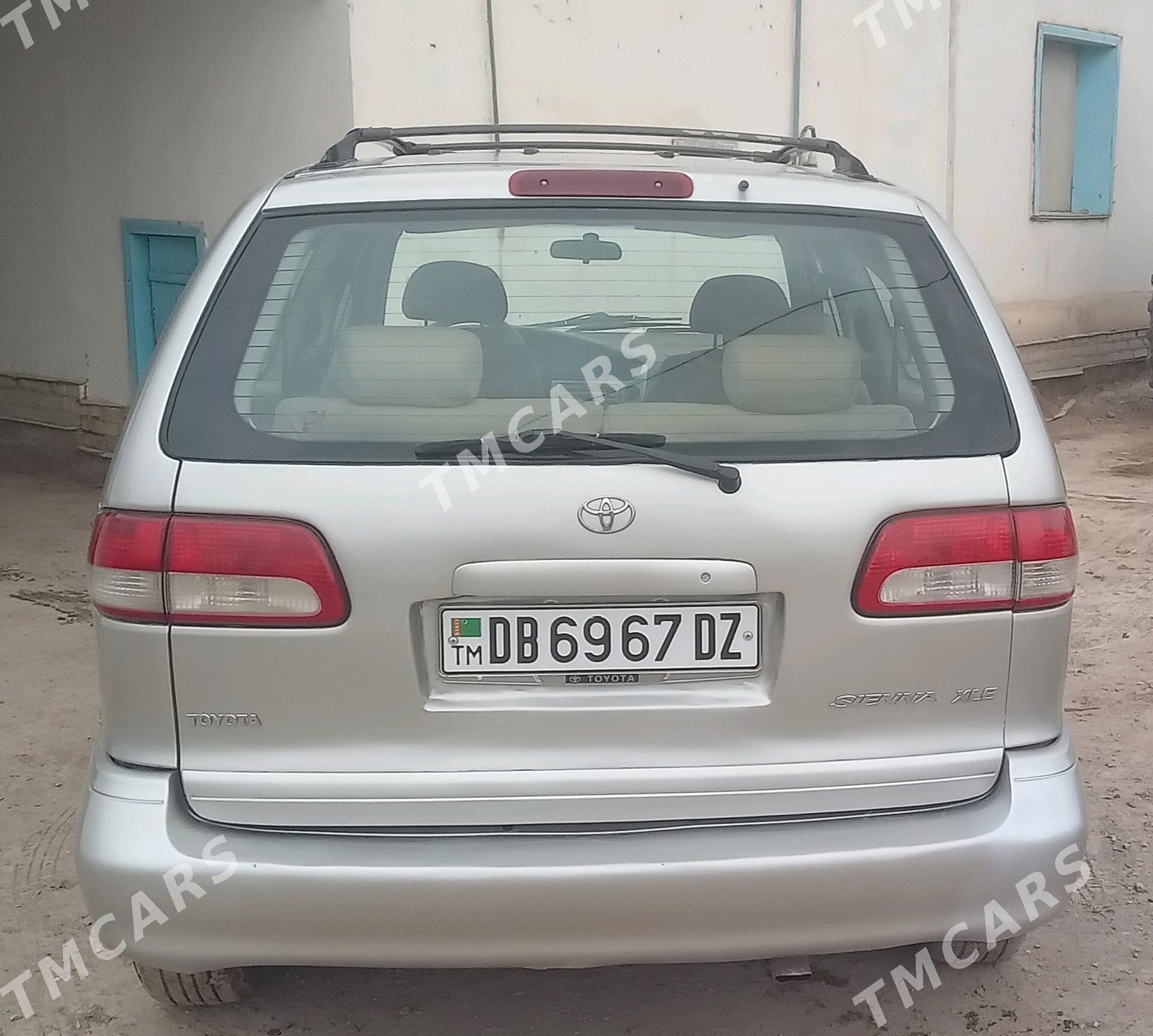 Toyota Sienna 2000 - 150 000 TMT - Türkmenbaşy etr. - img 7