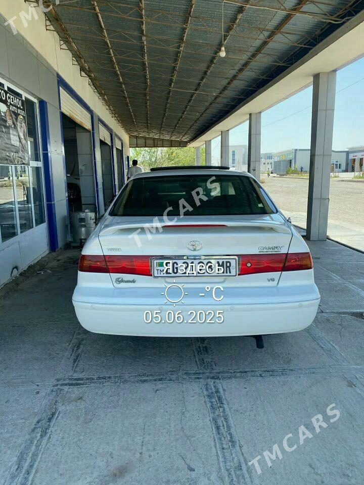 Toyota Camry 2000 - 155 000 TMT - Мары - img 4