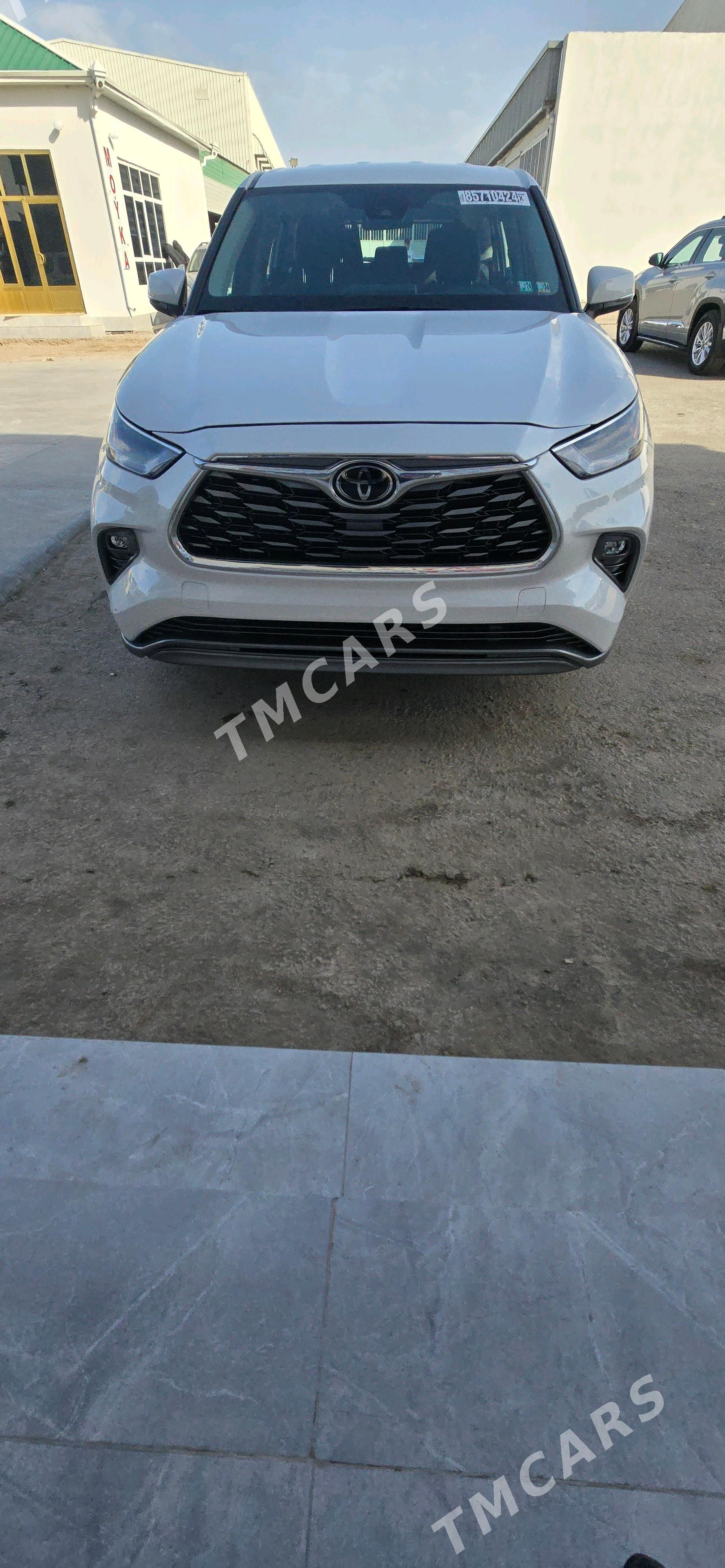 Toyota Highlander 2022 - 460 000 TMT - Мары - img 5