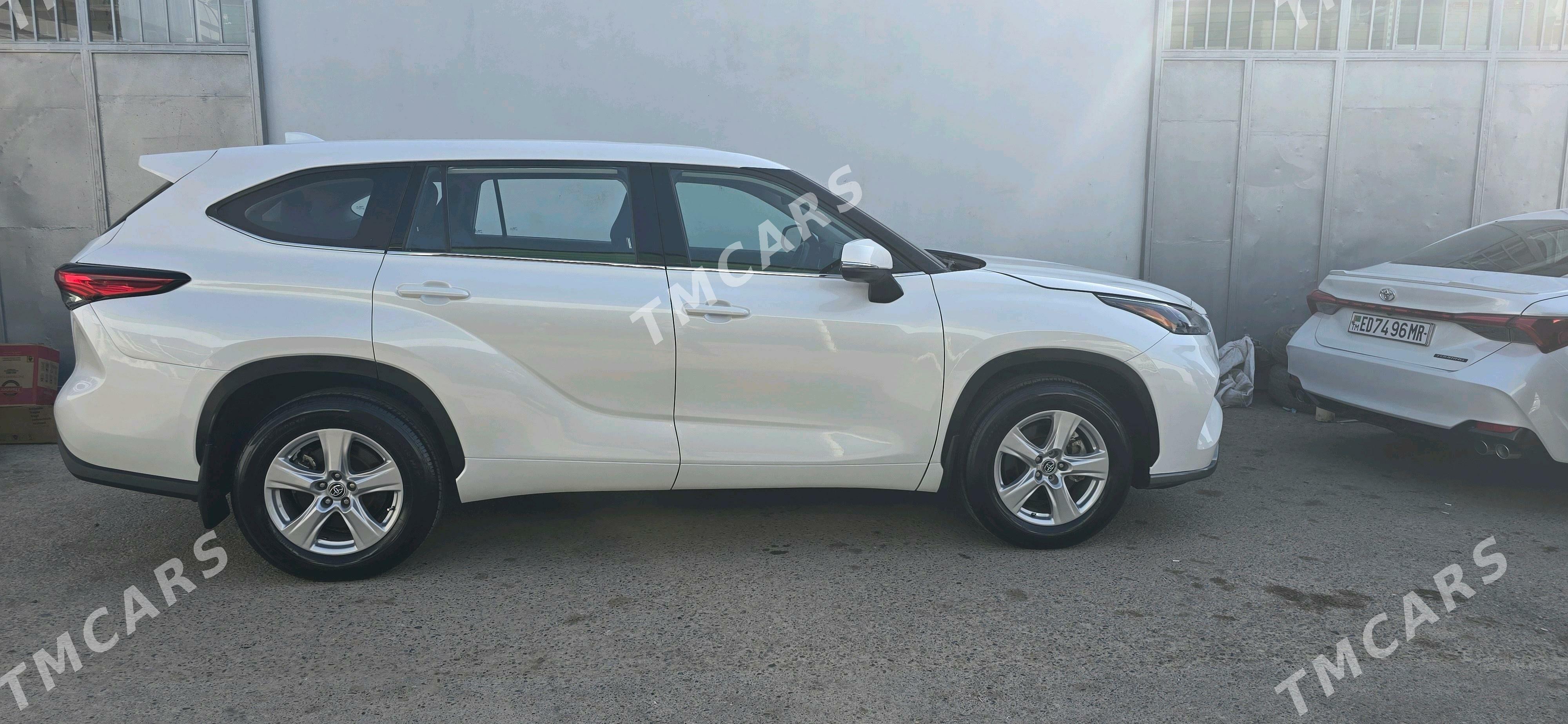 Toyota Highlander 2022 - 460 000 TMT - Мары - img 3