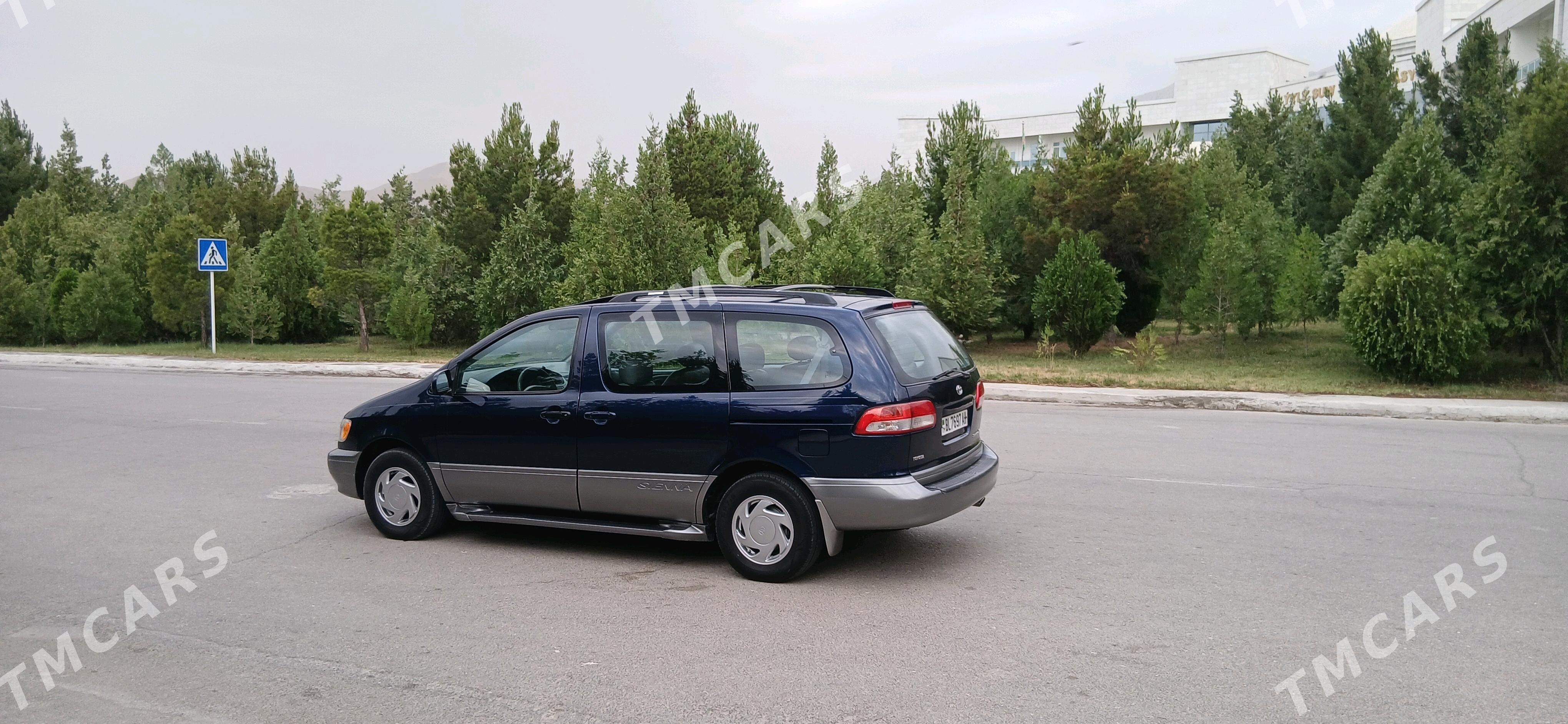 Toyota Sienna 2003 - 177 000 TMT - Бахарден - img 4
