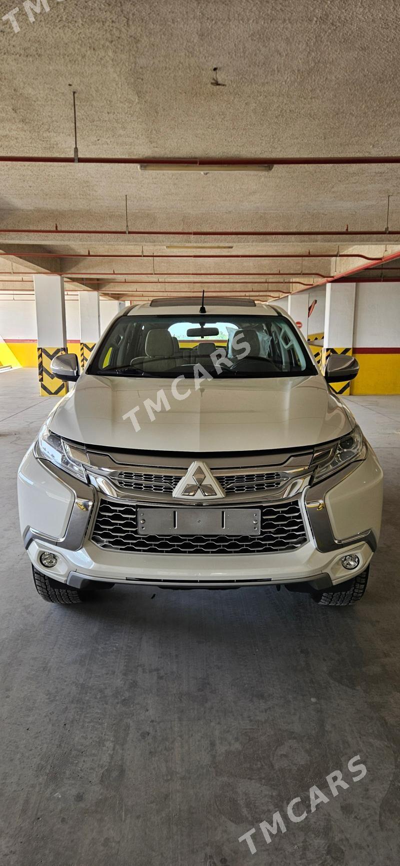 Mitsubishi Pajero 2019 - 370 000 TMT - Aşgabat - img 4