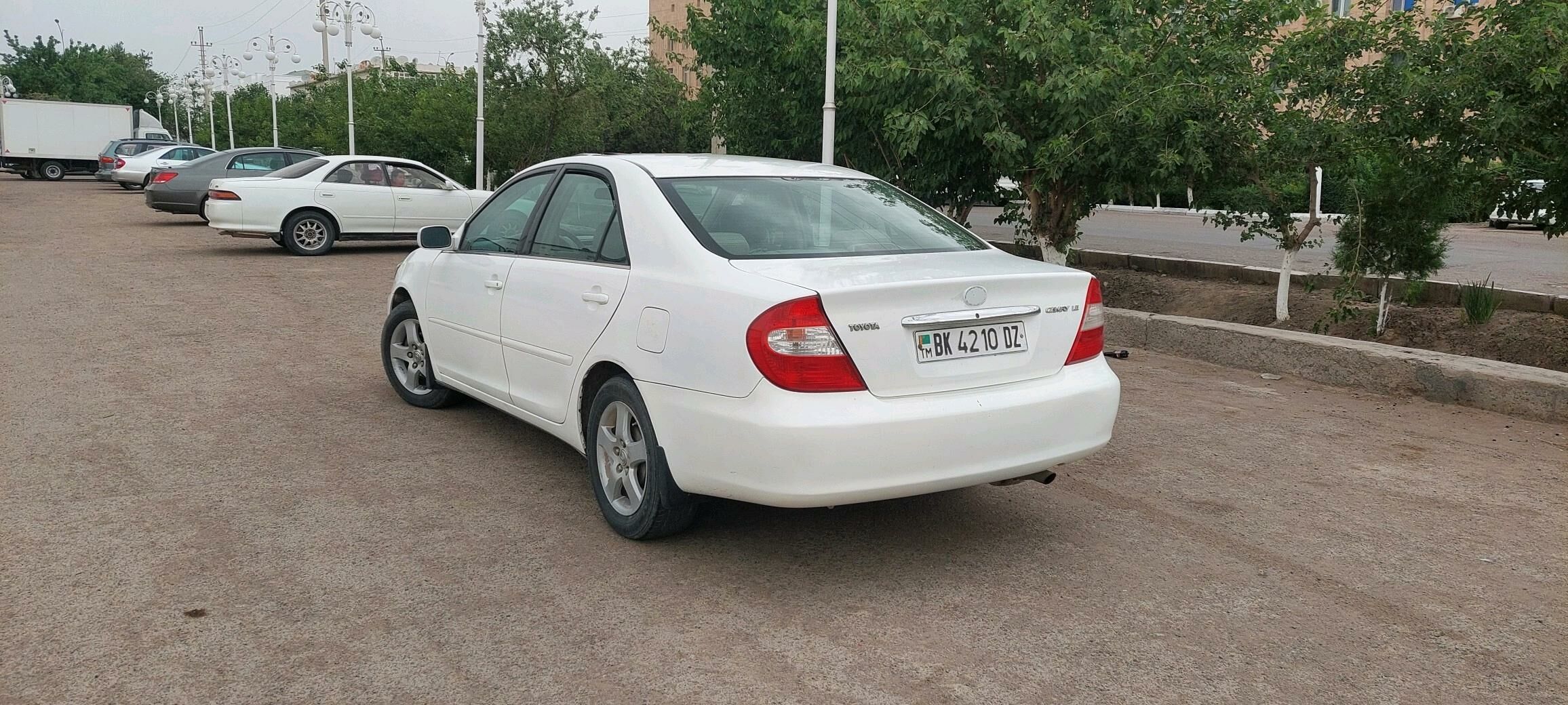 Toyota Camry 2003 - 125 000 TMT - Гурбансолтан Едже - img 3