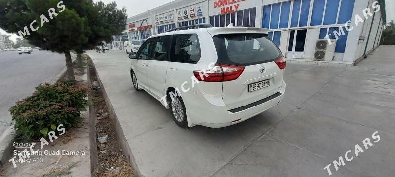 Toyota Sienna 2019 - 500 000 TMT - Мары - img 2