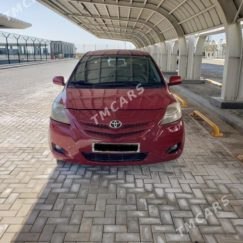 Toyota Yaris 2006 - 84 000 TMT - Туркменбаши - img 3