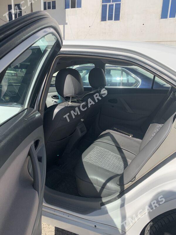 Toyota Camry 2010 - 120 000 TMT - Мары - img 5