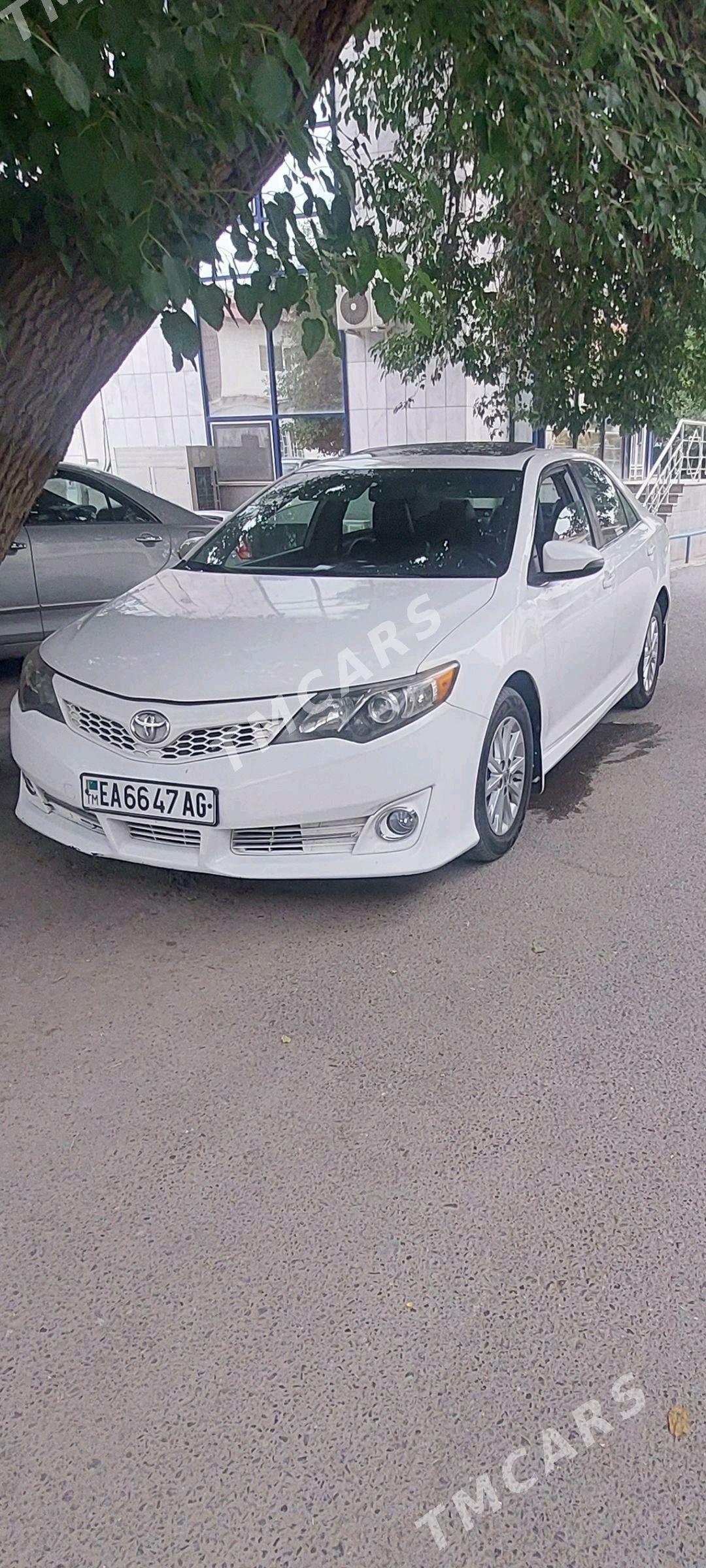 Toyota Camry 2012 - 230 000 TMT - Ашхабад - img 2