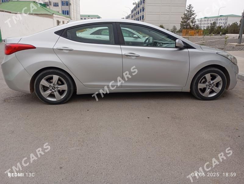 Hyundai Elantra 2011 - 150 000 TMT - Бузмеин - img 5