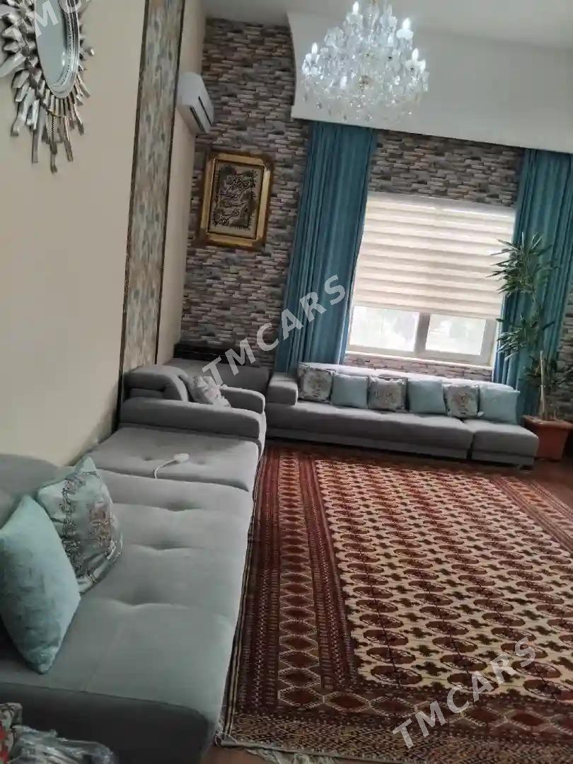 ELITKA SOWETSKIY 3KOM - Sowetskiý köç. (Garaşsyzlyk şaýoly) - img 5