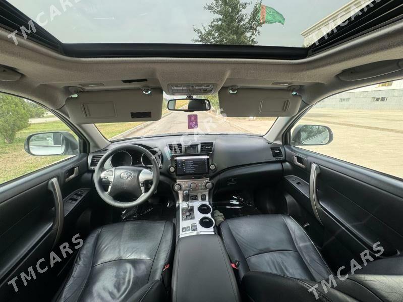 Toyota Highlander 2011 - 319 000 TMT - Дашогуз - img 8