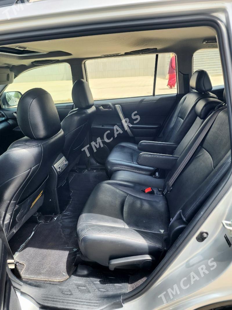 Toyota Highlander 2011 - 319 000 TMT - Дашогуз - img 9