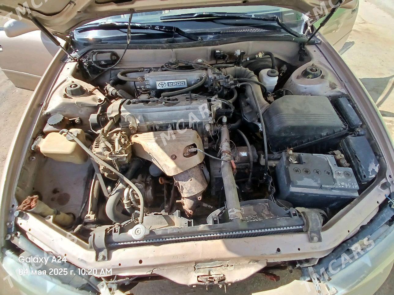 Toyota Camry 1996 - 78 000 TMT - Кёнеургенч - img 4