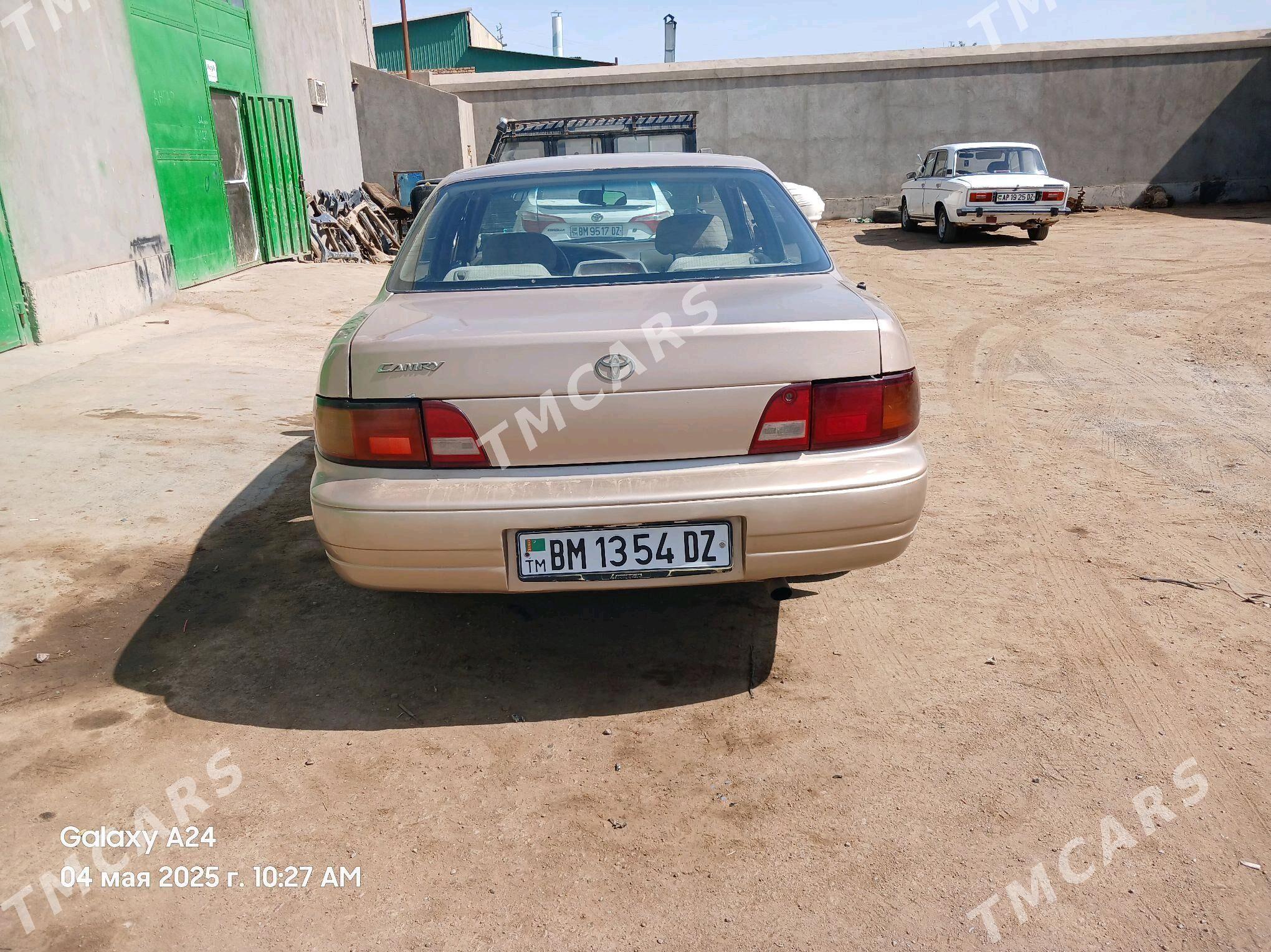 Toyota Camry 1996 - 78 000 TMT - Кёнеургенч - img 5