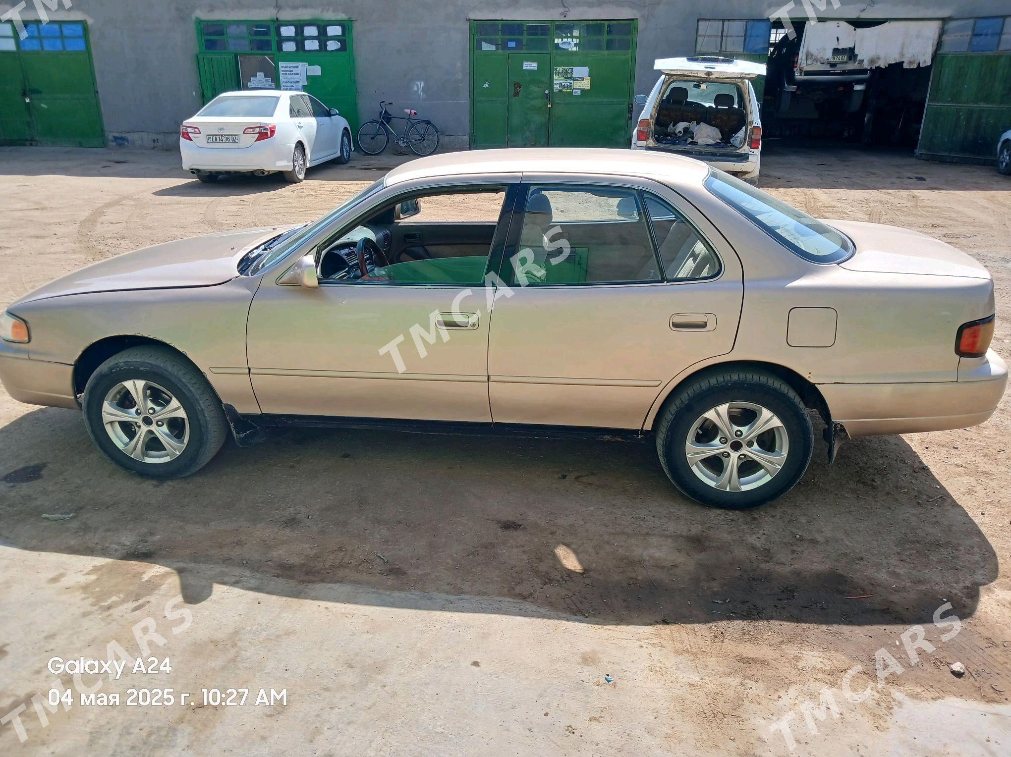 Toyota Camry 1996 - 78 000 TMT - Кёнеургенч - img 7