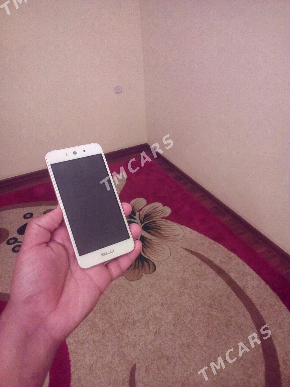 TELEFON BLU SMARTPHONE - Aşgabat - img 4