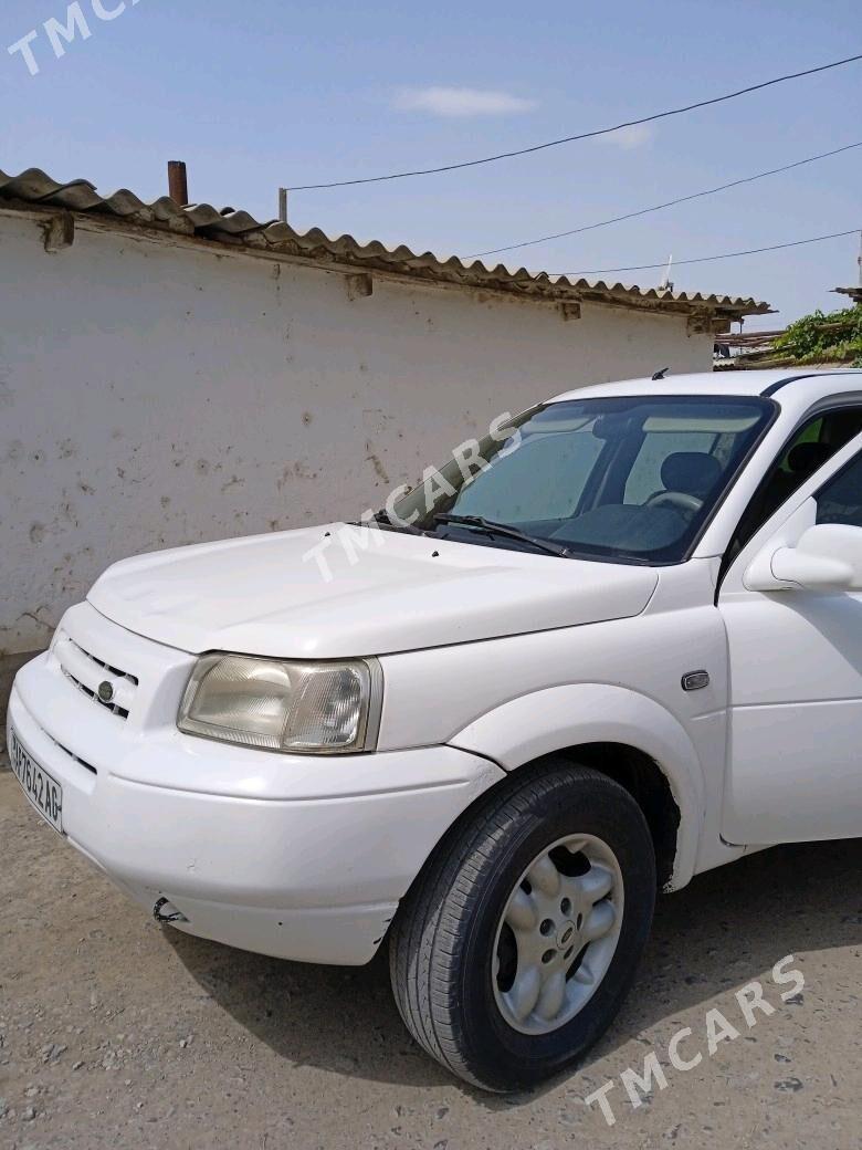 Land Rover Freelander 2002 - 75 000 TMT - Büzmeýin - img 3